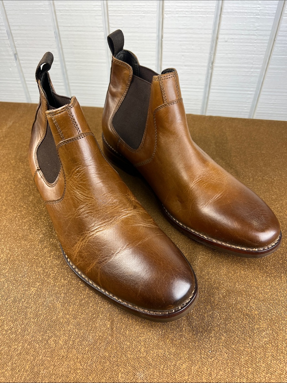 Johnston & Murphy Men's Tan Brown Leather Chukka Boots